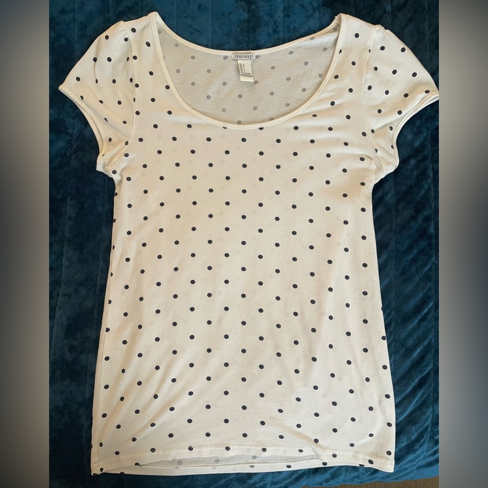 Forever 21 white and dark blue Polka Dot Short Sleeve Tee